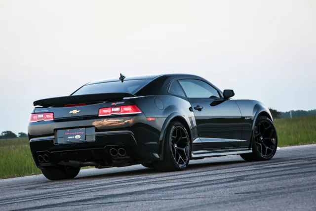 Hennessey_Camaro_Z28-02