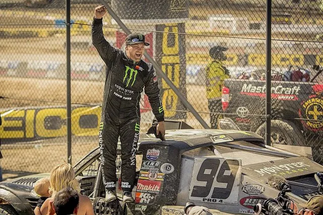 LeDuc_Sweeps_Utah062314c