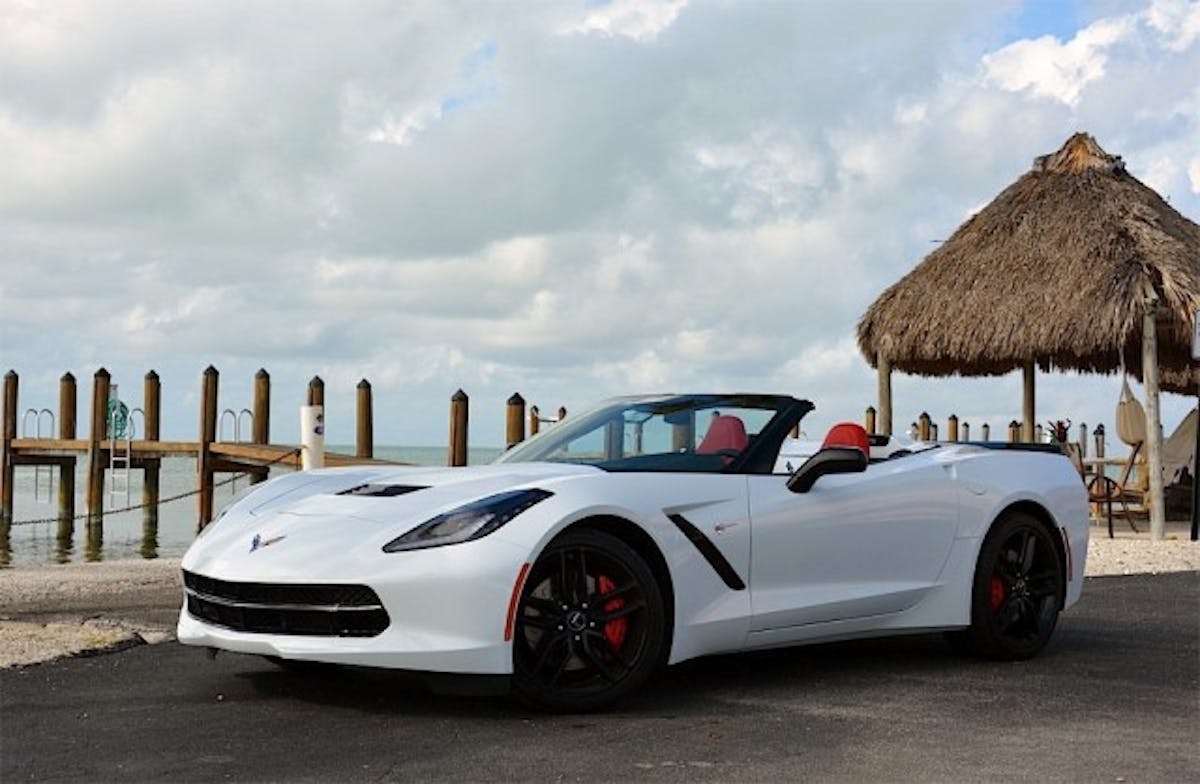 2014-Corvette-Stingray-Convertible-White-1024x668