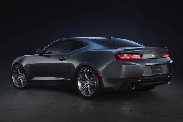 2016-chevrolet-camaro-rs-003gr1