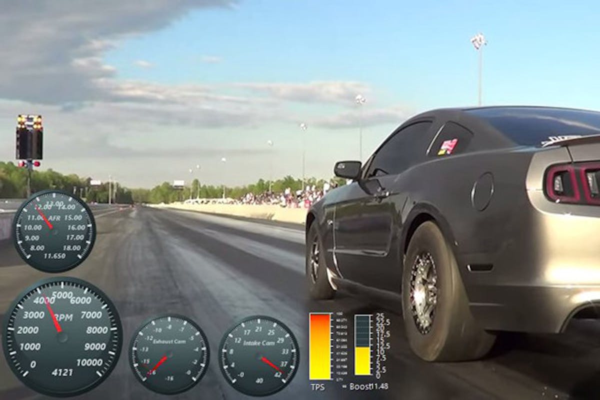 Check out how the AEMdata software is able to map the position of both intake and exhaust camshafts all the way down the track.