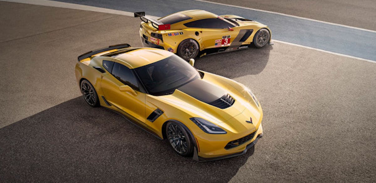 2015-chevrolet-corvette-z06-sports-car-mo-exterior-980x476-17