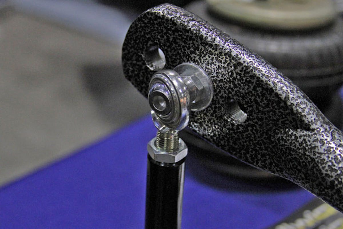 Some high-end performance sway bars from Hellwig are even adjustable.