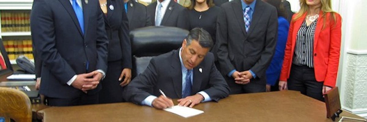 ap450717871635-800x267