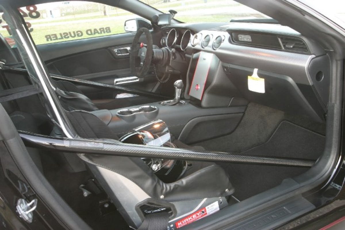 Watson Racing's 6-point roll bar has proven quite popular with the 2015 crowd, and we can see why. 