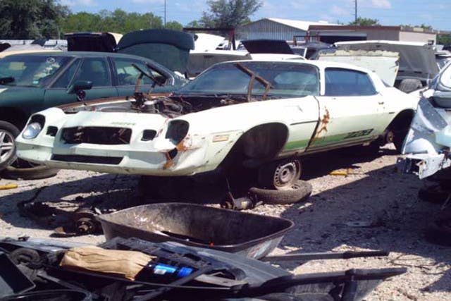 junkyard-79-or-80-camaro