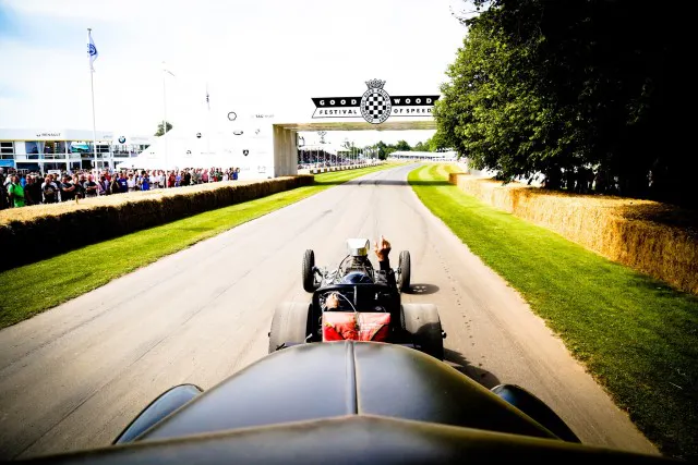 11539230_861918140556915_6405812730435643301_o