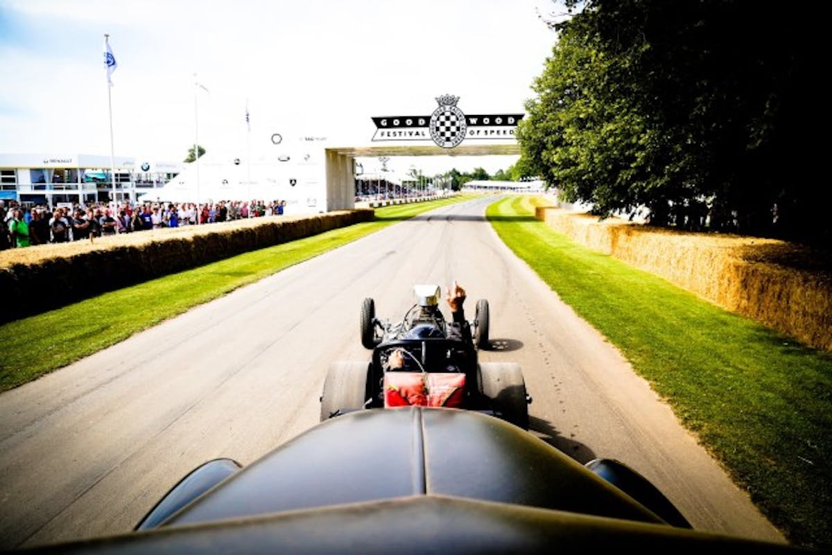 11539230_861918140556915_6405812730435643301_o