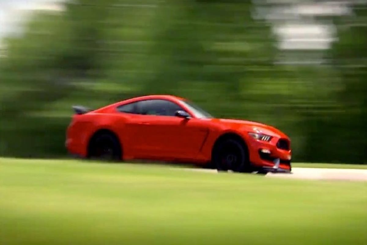 The new silhouette of the S550 chassis has to be one of our favorite Mustangs yet.