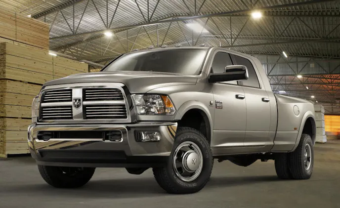 2016-Dodge-Ram-3500-940x575
