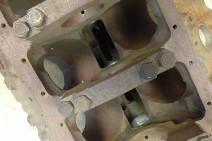 Four bolt main 1974 454 Big Block Chevy.