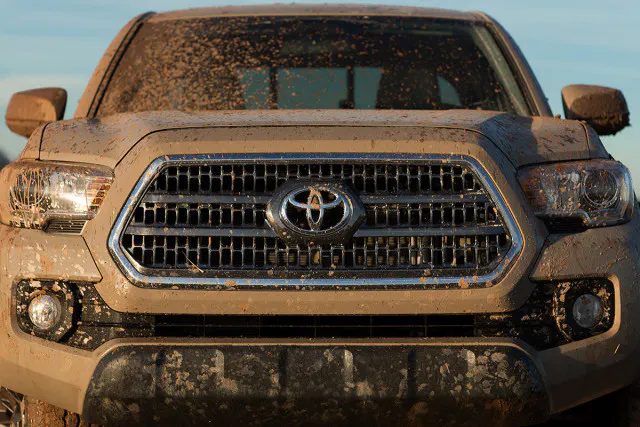 Toyota's all-new 2016 Tacoma mid-size truck continues its legacy of class-leading strength and style. Images via toyota.com