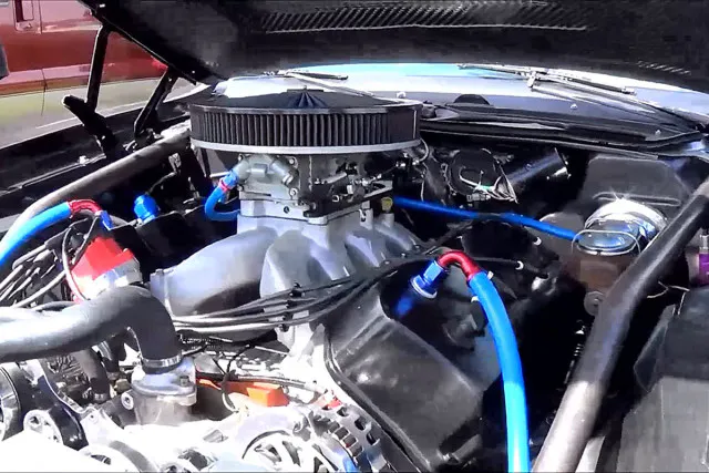 600 Cubic Inches of HEMI!  Screenshots from video