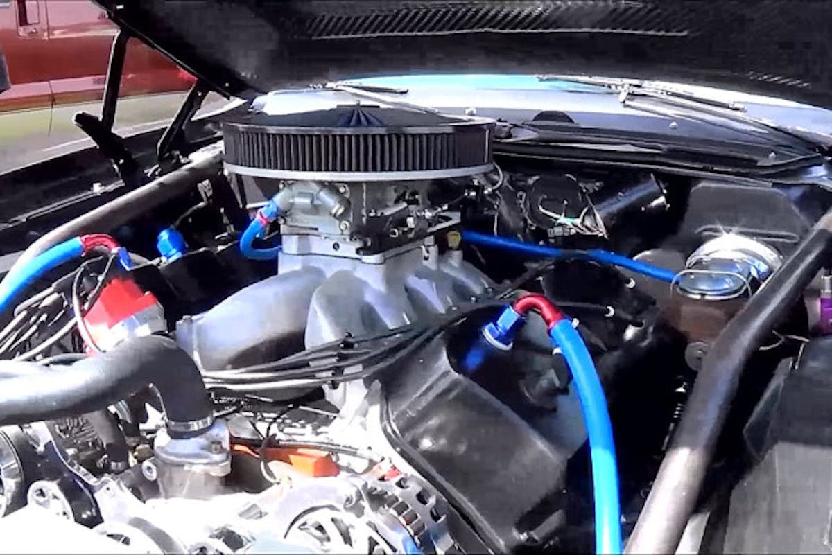 600 Cubic Inches of HEMI!  Screenshots from video