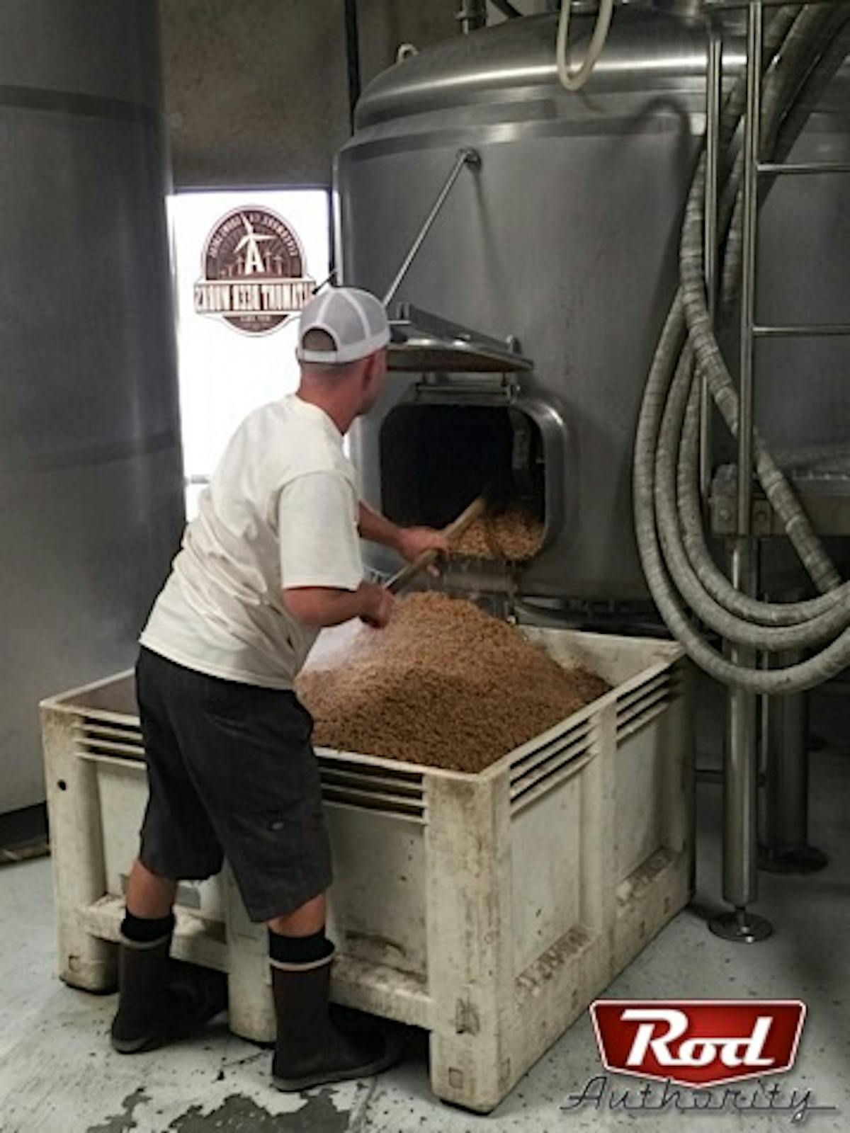 image1-e1439507994359--Altamont Beer Works brewing