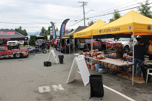 76100_569563919790169_526467003_n