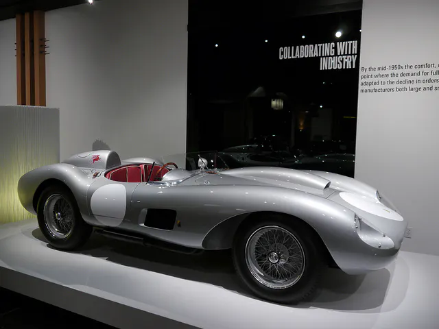 6932258166_b19a5a1f3c_z