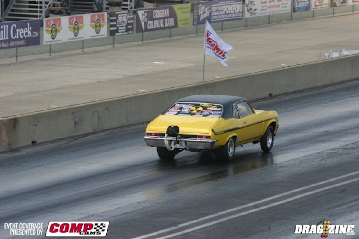 Andy Warren lost the battle in round one of eliminations, but won the championship anyway in Detroit Truetrac Nostalgia Muscle Car. Well, John Warren is still in the mix in Extreme Street with his Nova. The heads-up classes are heading back to the lanes for the next round of competition. 