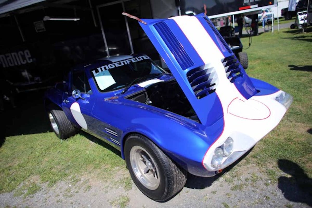 The Superformace Grand Sport belongs to Ken Lingenfelter of Lingenfelter Performance, and is one of only six cars currently in the country. Superformace's Todd Andrews tells us there are many more cars on order and in the build process. They are designed to use modern drivetrains but retain the classic look. 