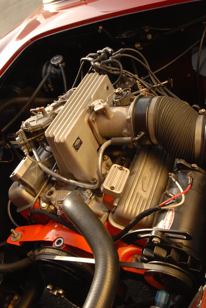 Rather than being fitted with finicky Weber or Dellorto carbs, the 283ci Chevy V-8 was topped by prized (and problematic) Rochester fuel injection system, and pumped out 315 horses.