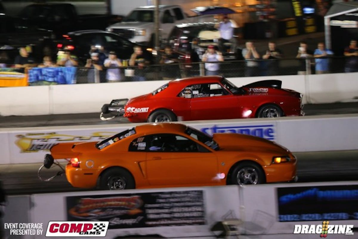 This is how it started, and this is how it finished--with Ron Rhodes moving on over Mean Dean Marinis in one half of the X275 semifinals.