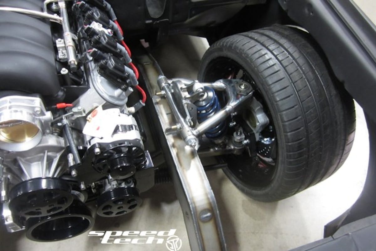 The front suspension was built around the new ATS ExtReme spindle. A unique steering-arm design and location keeps bump steer virtually eliminated through the entire range of travel, and the Ackerman Angle at near maximum at 95-percent turn. This creates optimum tire slip-angle and significantly increases front tire grip.
