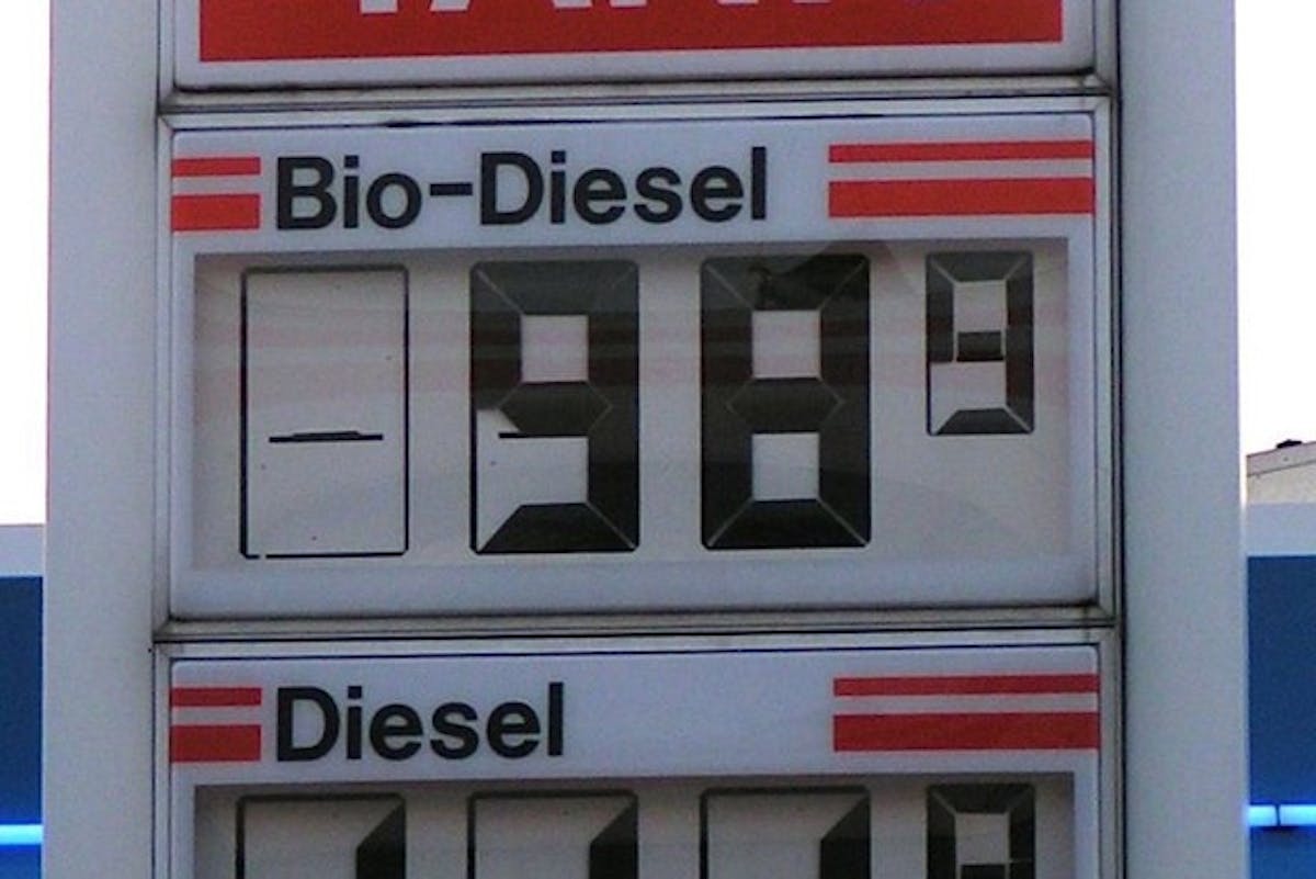 800px-Diesel_prices