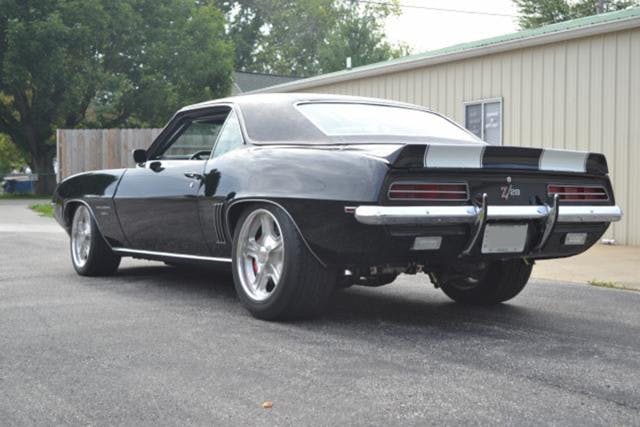 Unless you look very closely, you won't see the body mods. Photo by Matt Post.