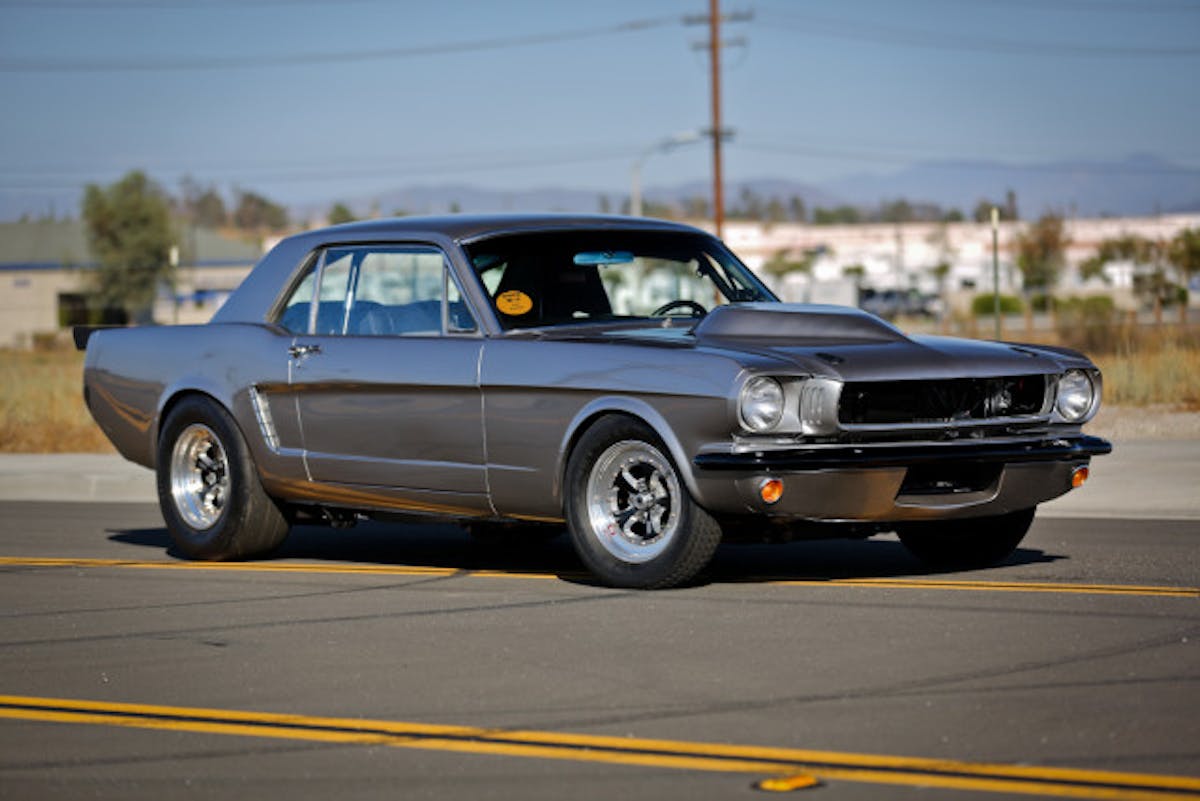 painting-biting-bullitt-du-pont-jep-autoworks