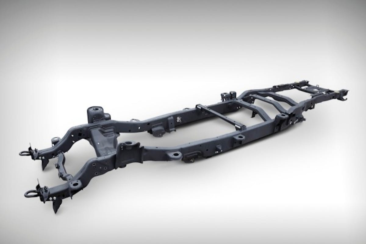 17FordSuperDuty-BoxFrame_03_HR