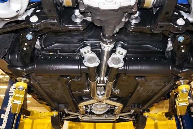 For those wondering, Watson Engineering's 2015 GT retians its factory IRS, so running 8s with the set-up is quite the accomplishment. Here you also get a good glimpse at the car's exhaust system. 