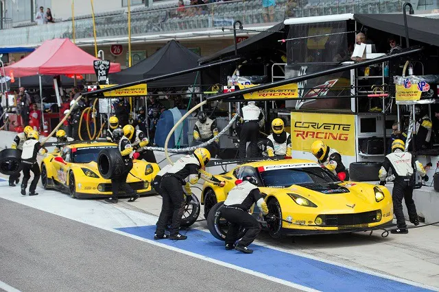 corvette-racing-e85-1