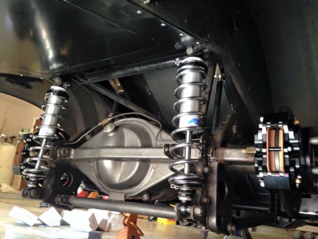 The clean underside of the sleek Camaro is topped off with the Strange Engineering and Menscer Motorsports components.