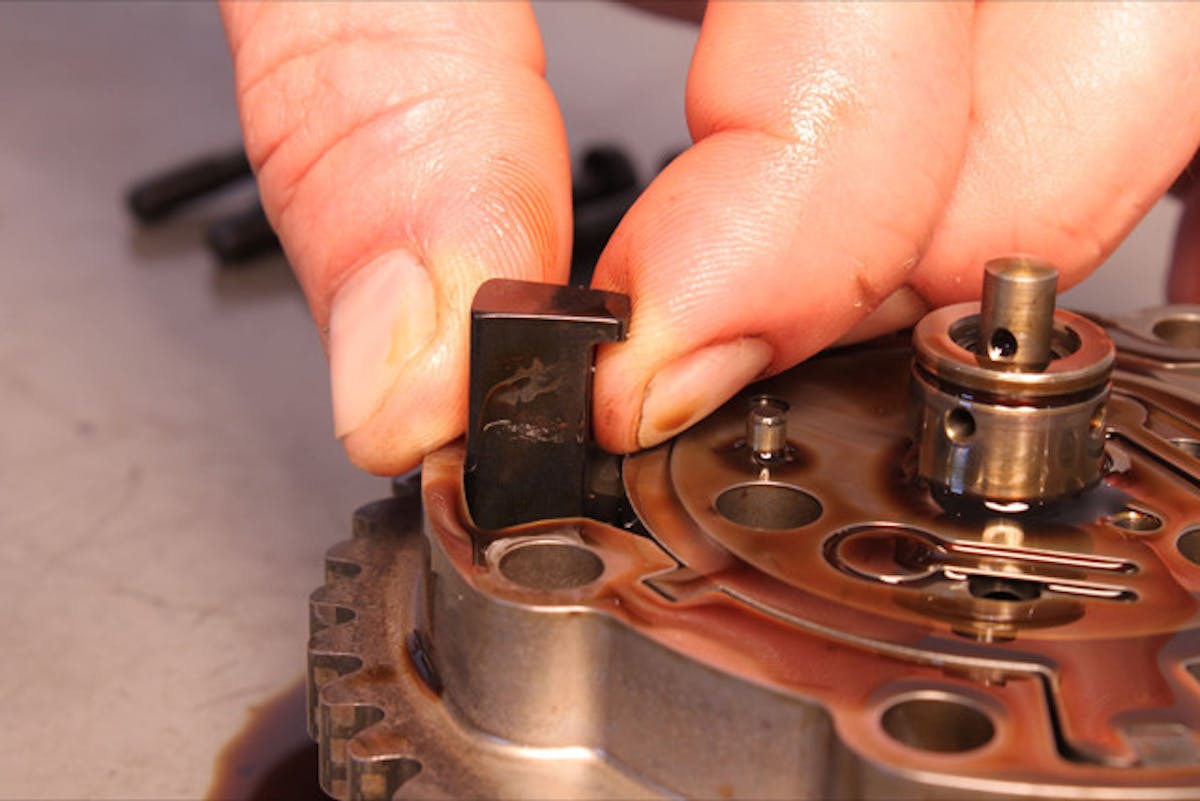The lockout kit (shown above) is not required for 2015 Coyote engines due to the mid-lock camshaft phaser.