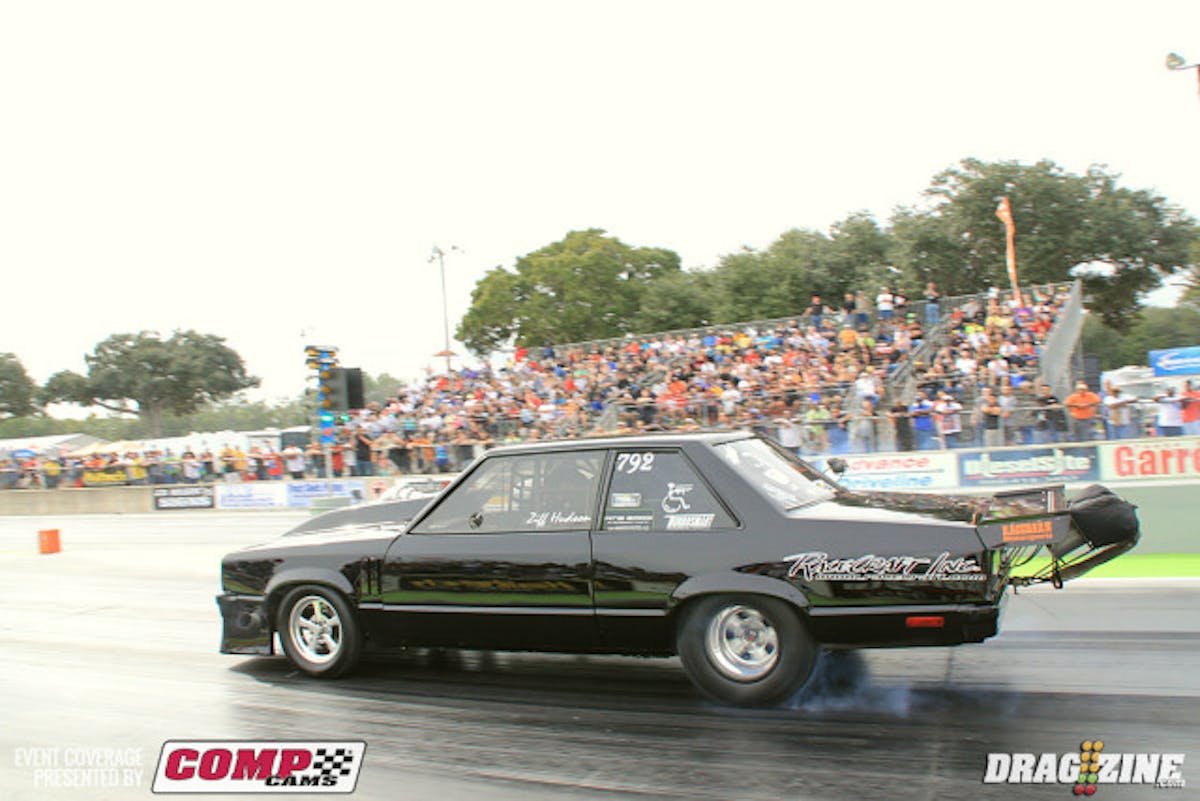 The track was tricky for the radial cars in the first round today with several upsets in the round. Here Ziff Hudson takes a hard loss to Frank Acquaro after kicking the tires early.