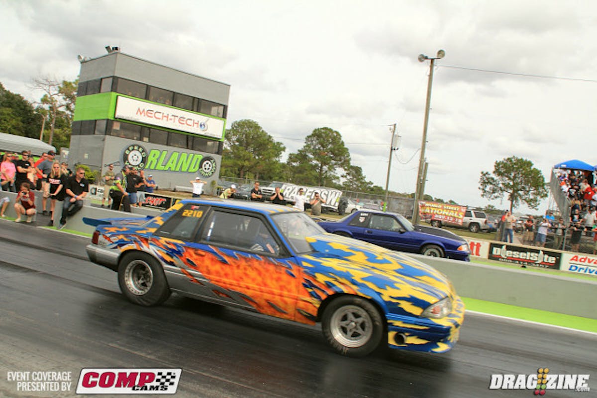 Mike Freeman met with Joe Gibbud in a blower vs nitrous match in Ultra Street. Gibbud had a good run with a 5.14  but not enough to stay out on Freeman's 4.94 at 40