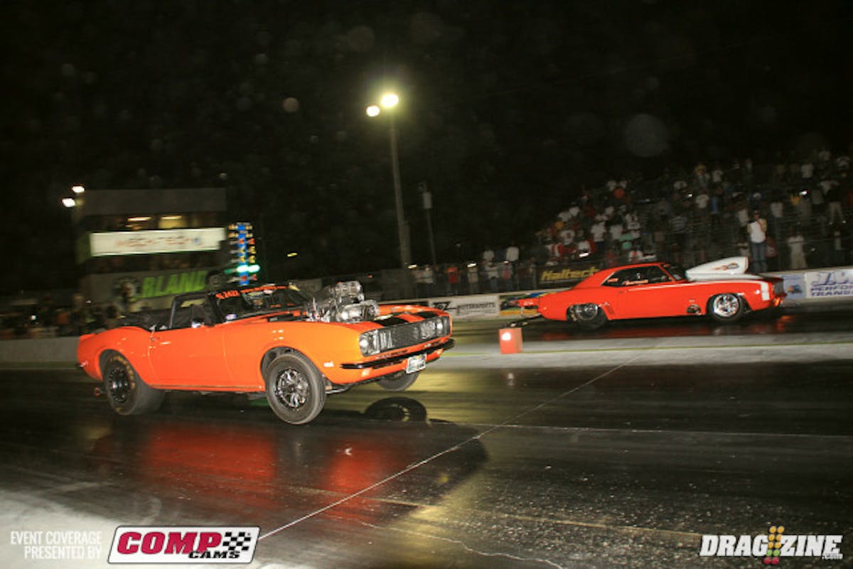 Jok Totight (near lane) ran a string of 8.50's to make the final with his show quality supercharged 68 Camaro.