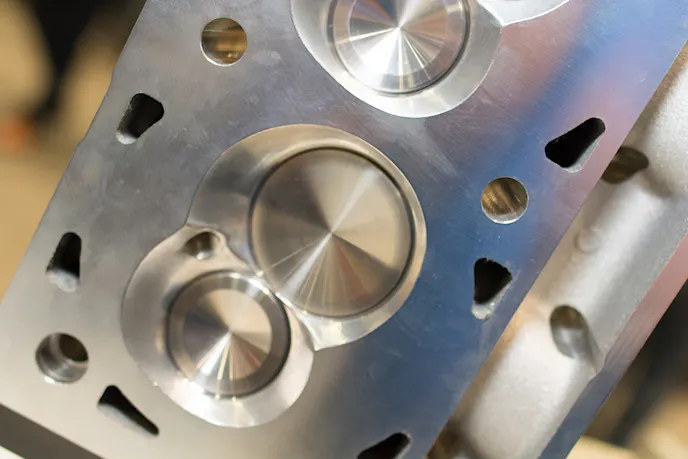 The .750-inch-thick deck provides plenty of stability to ensure gasket retention under demanding conditions.