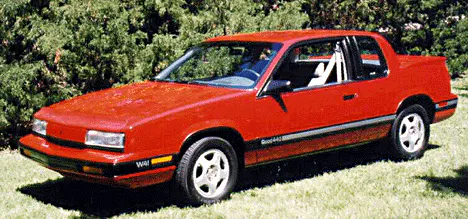 The sixth-generation 442 may have shared little with its heritage, but it still offered a more dynamic driving experience than the standard Cutlass in an era where domestic performance options were few and far between. Image: 442.com