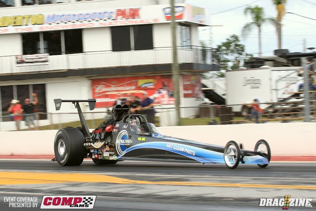 Phil Esz faced off with Ron Logan in Open Outlaw putting up a 3.66 at 202.65 earning top MPH on the run.