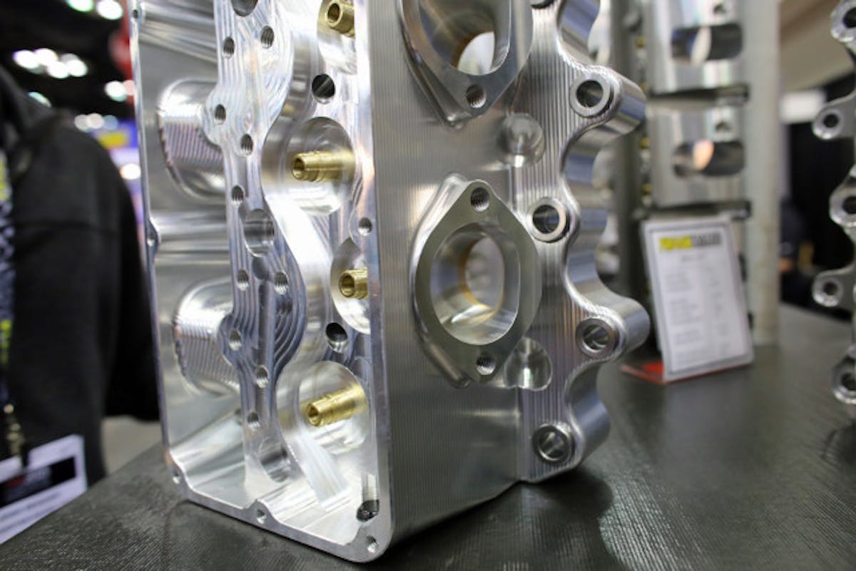 Although it's difficult to show in photos, line of sight from the exhaust valve to the port exit is quite solid -- nearly the entire valve seat is visible from the port area.