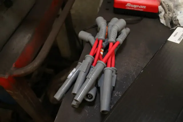 Getting spark from the coils to the spark plugs will be dispatched by a set of MSD plug wires. Engineered to provide reliable current in high temperature applications, their 8.5mm Super Conductor wire sets have a special helically wound core that yields just 40-50 ohms of resistance per foot, while dual crimp stainless steel terminals feature snap-locks to ensure a secure fit.