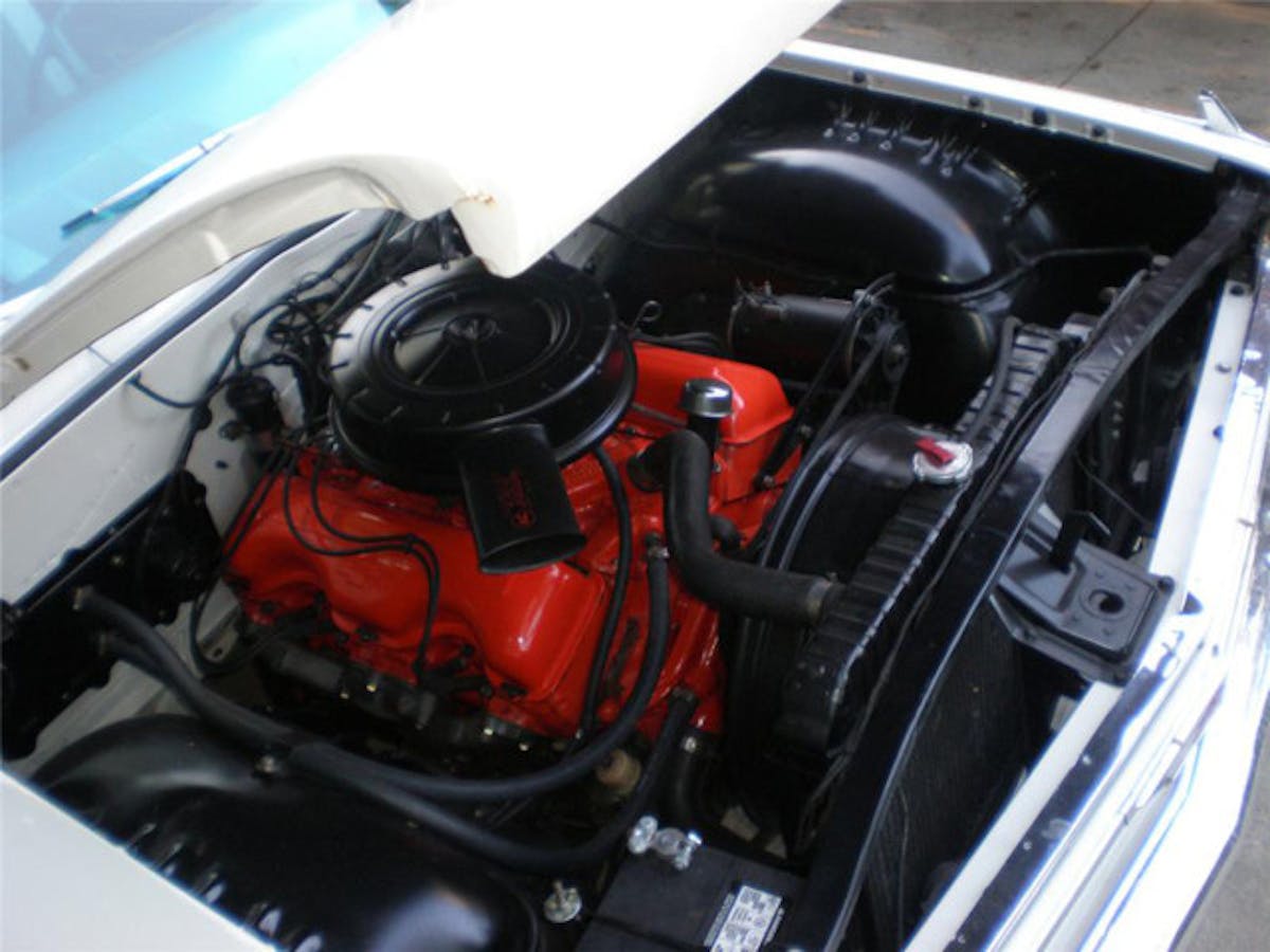 The 250 horsepower 348 cubic-inch engine.