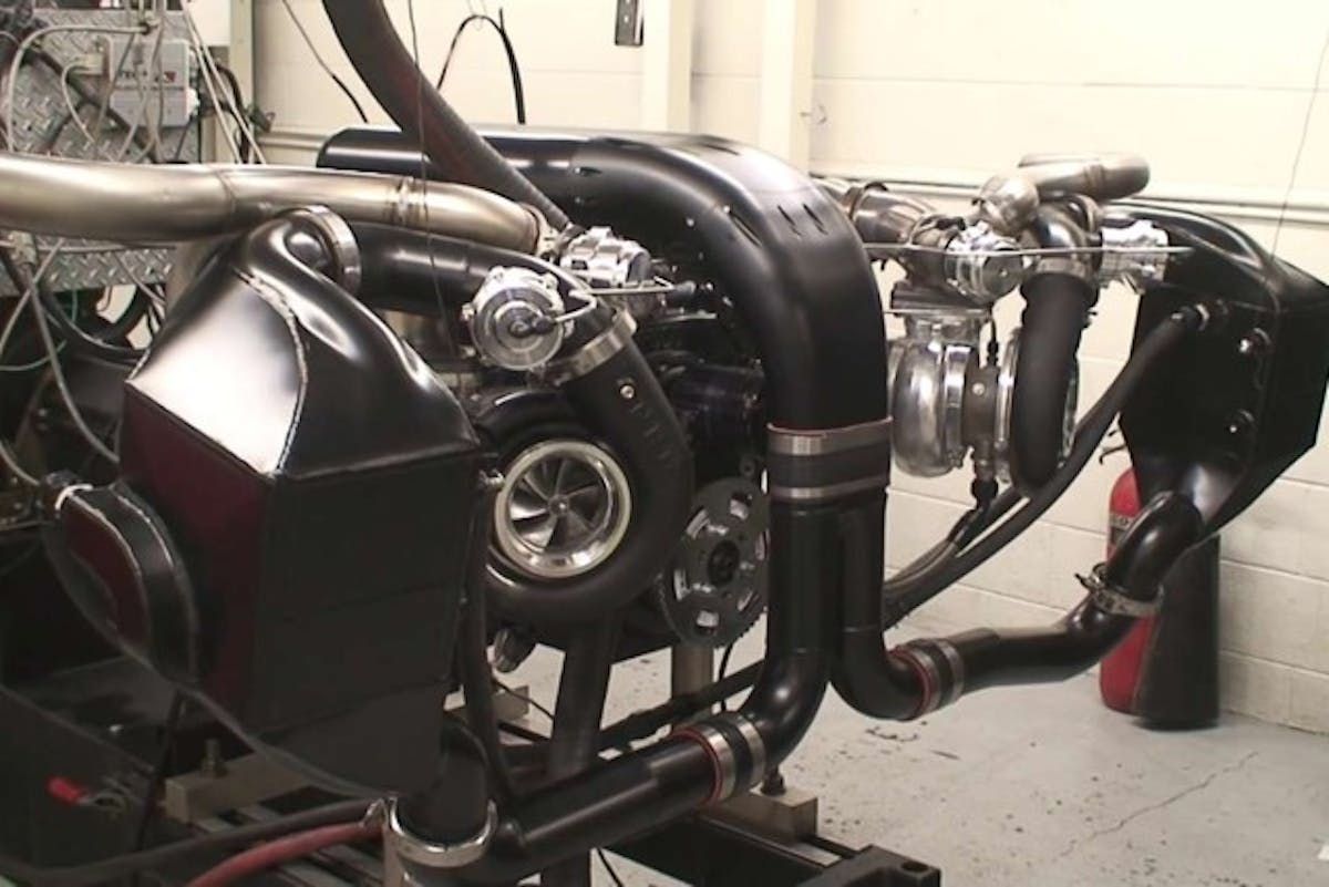 Looking at the engine from the front passenger quarter.