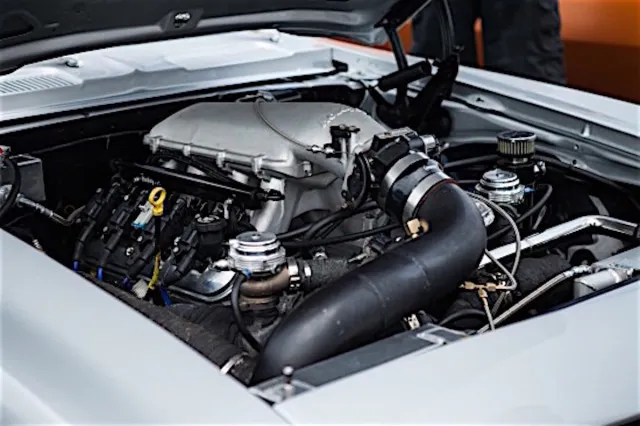 customer_vehicle_photo-large_image-9484GR