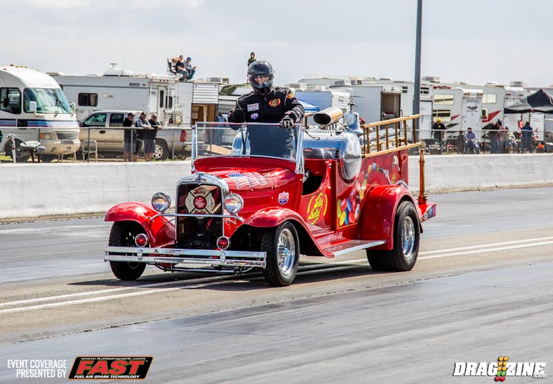 Ed-the-Outlaw-Jones-DZ-MIKE0043