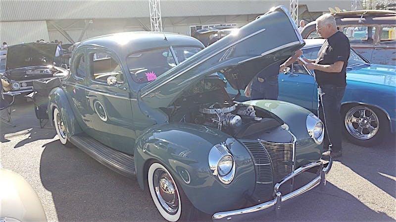 His and Hers 1040 Fords (1)