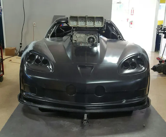 Bad9er's new car looks very close to Michalak's world record holding C6!
