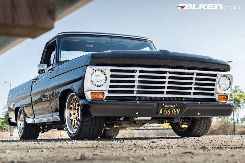 みなとみらい運河　Ｆ１００ みなとみらい運河 F100 みなとみらい運河 F100 極地探検を楽しめる