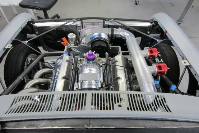 We're not even sure if 1-percent of the population is able to say they have a Steve Morris Racing Engines big block under the hood, but Glen can say it. he percentage of people who can say they've been in the 7s is probably the same.  Glen has both of those covered with one car.
